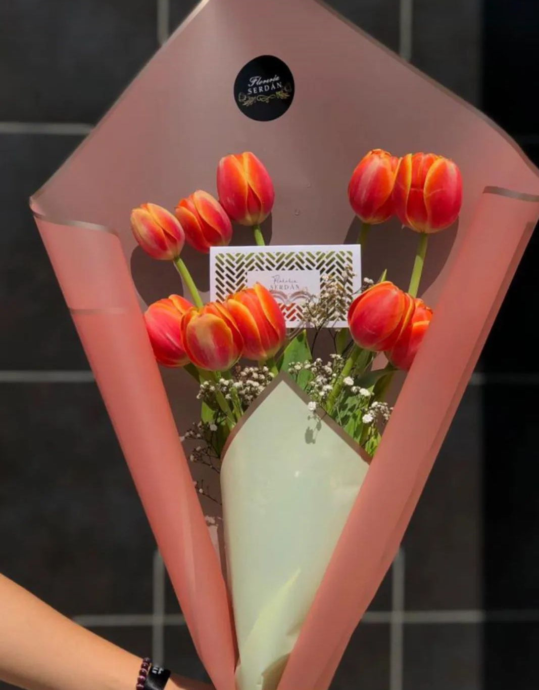 Ramo de 10 tulipanes