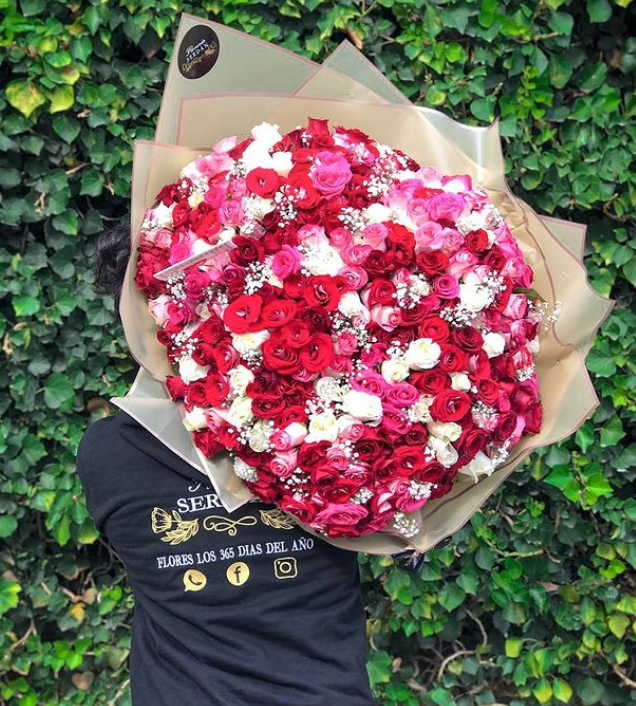 Ramo de 365 Rosas