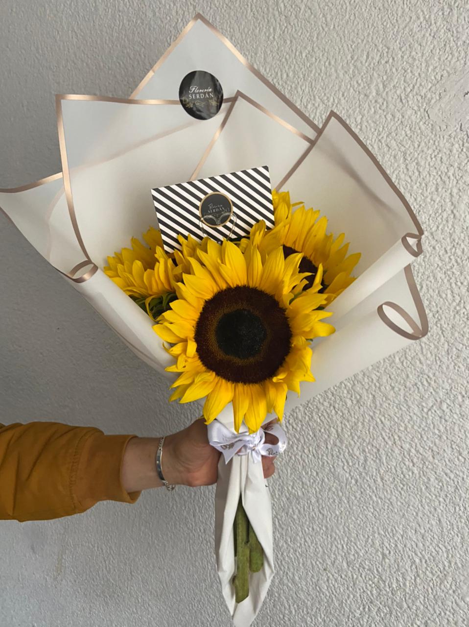 3 girasoles